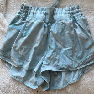 Lululemon Hotty Hot Short 2.5 HighRise